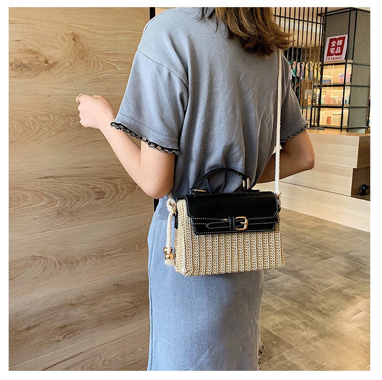 Chic and Timeless: Vintage Straw Beach Bags for Women