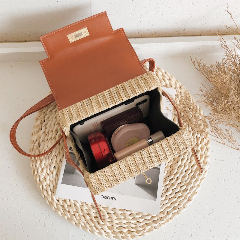 Chic and Timeless: Vintage Straw Beach Bags for Women