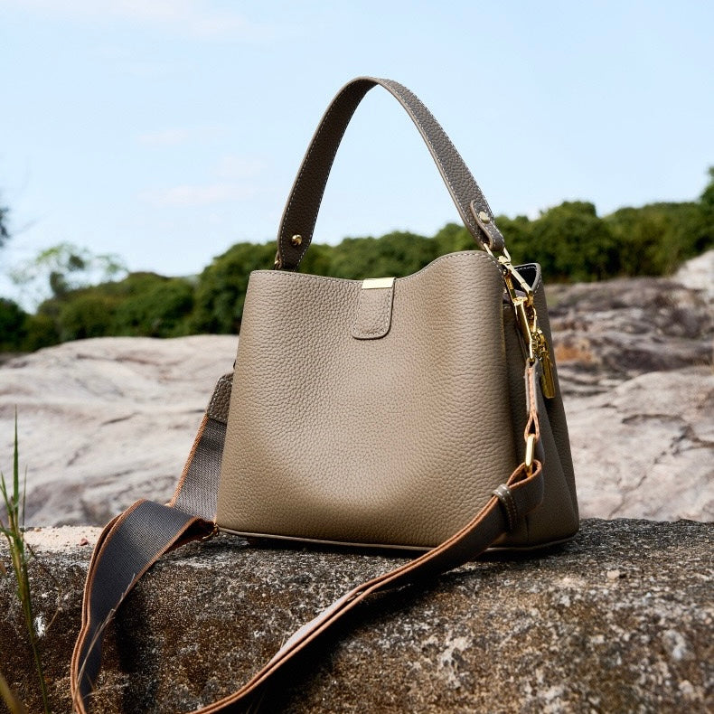 Classic Gold-Trim Genuine Leather Bucket Bag – Elegant Shoulder & Crossbody Handbag