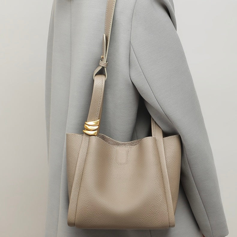 Elegant Mini Genuine Leather Bucket Bag – Chic Crossbody Picnic Purse for Women