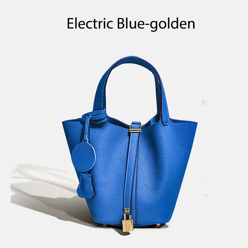 Leather bag with classic design
