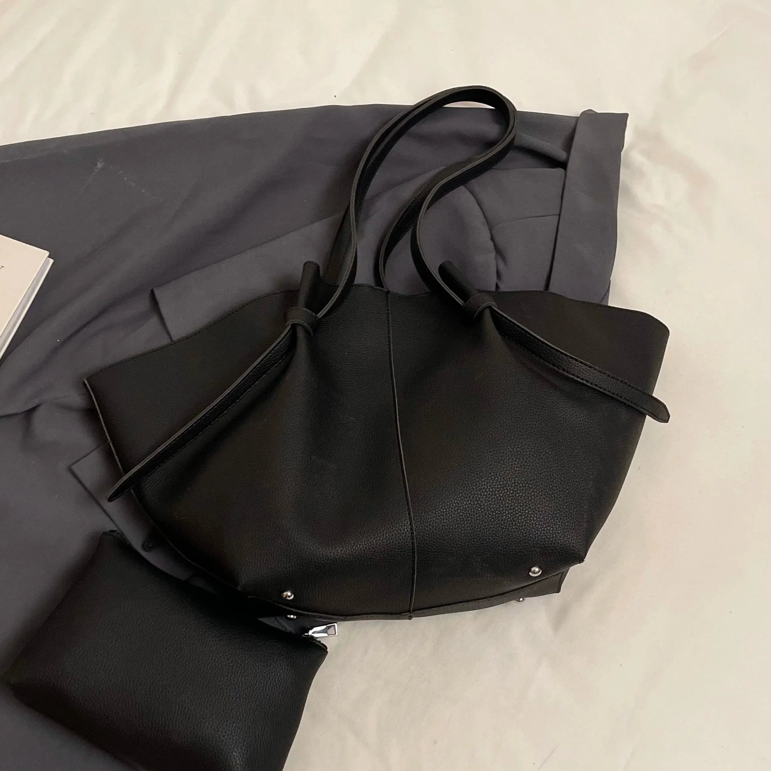Soft Faux Leather Large Capacity Tote Bag – Elegant Designer Shoulder Handbag