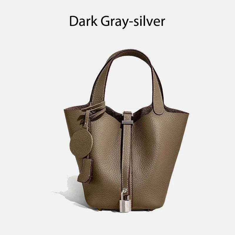 Leather bag with classic design