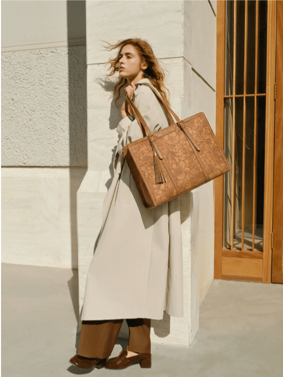 Elegant Floral Laptop Tote Bag