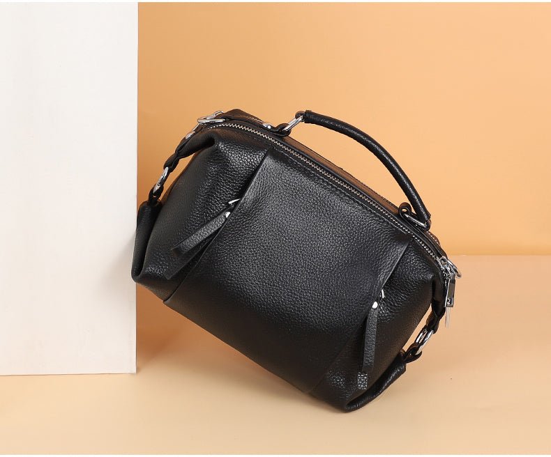 Opulent Elegance: Genuine Leather Women's Tote bag