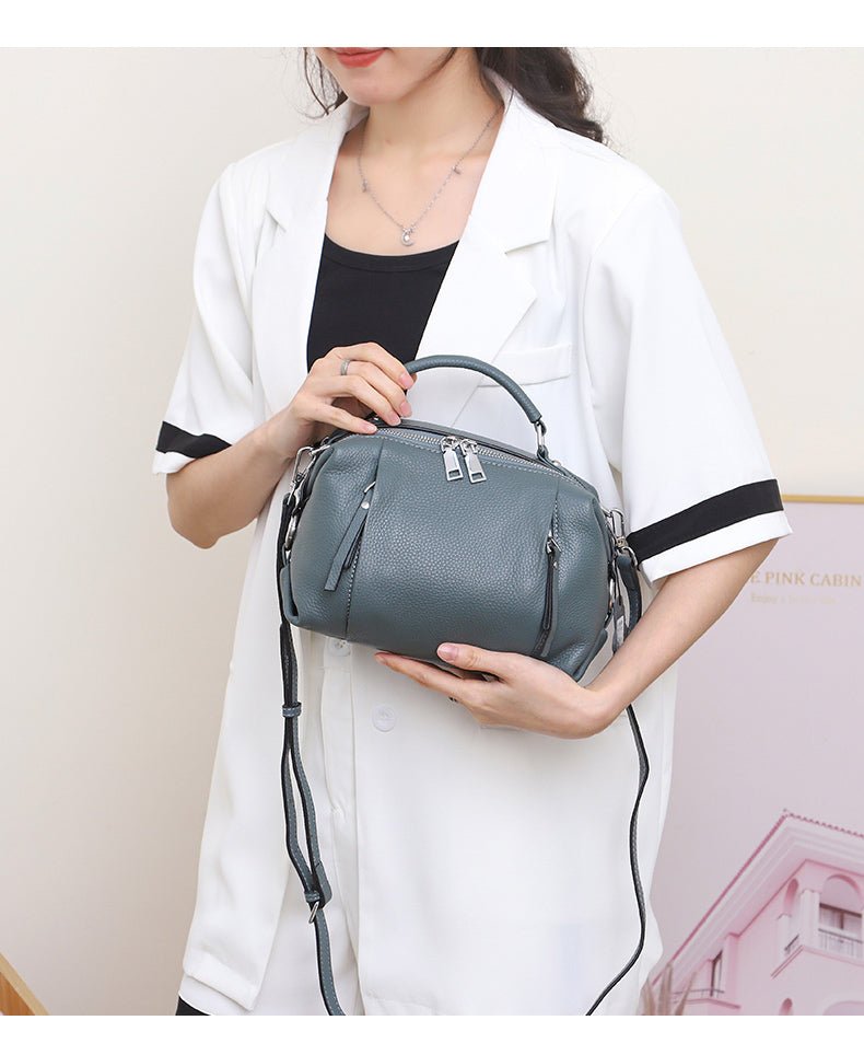 Opulent Elegance: Genuine Leather Women's Tote bag