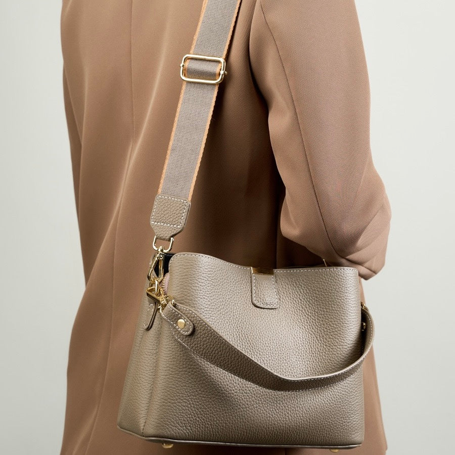 Classic Gold-Trim Genuine Leather Bucket Bag – Elegant Shoulder & Crossbody Handbag