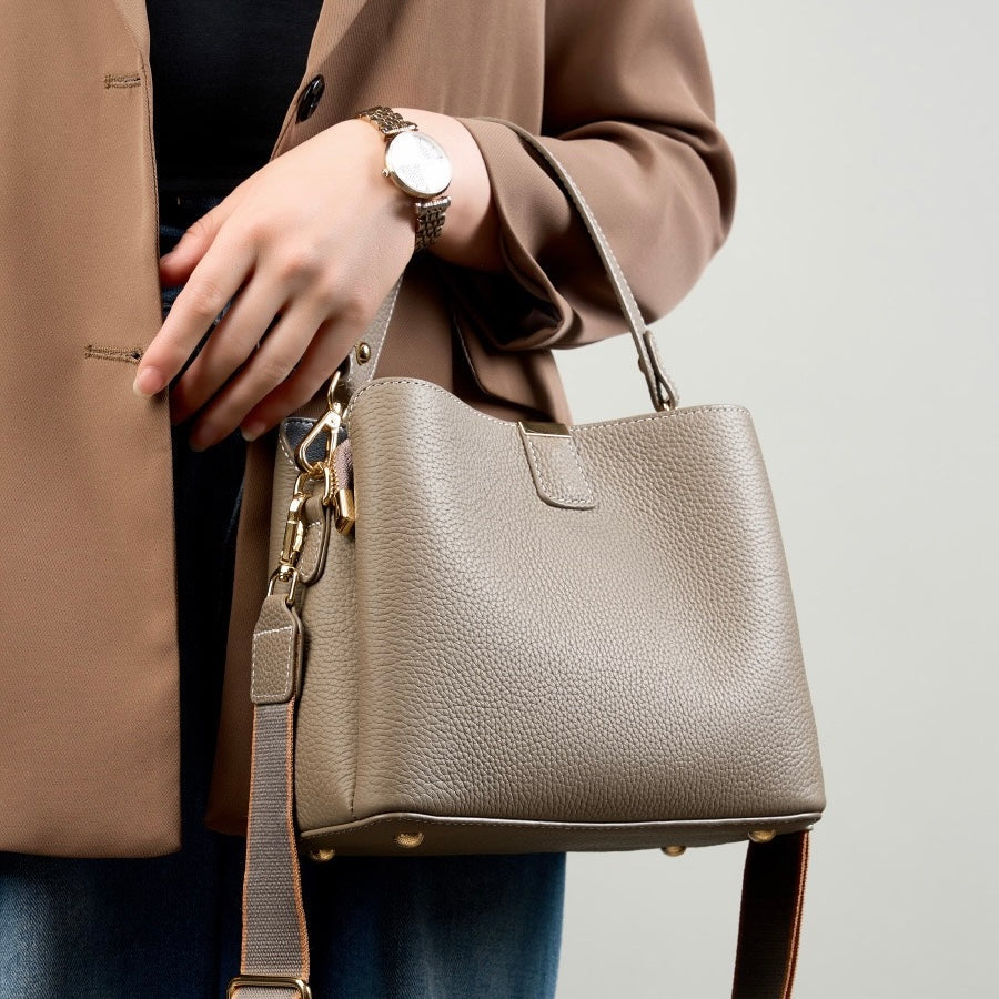 Classic Gold-Trim Genuine Leather Bucket Bag – Elegant Shoulder & Crossbody Handbag
