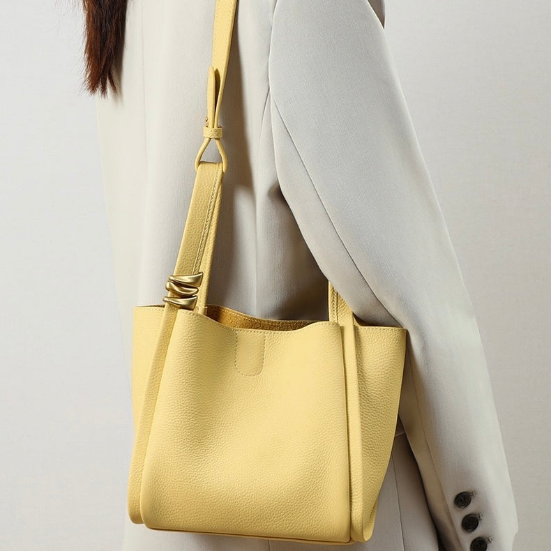 Elegant Mini Genuine Leather Bucket Bag – Chic Crossbody Picnic Purse for Women