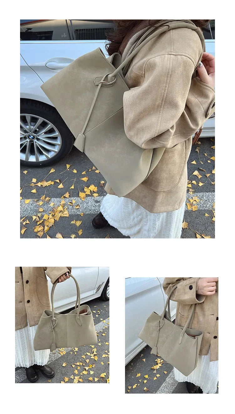 Suede bag with classic design