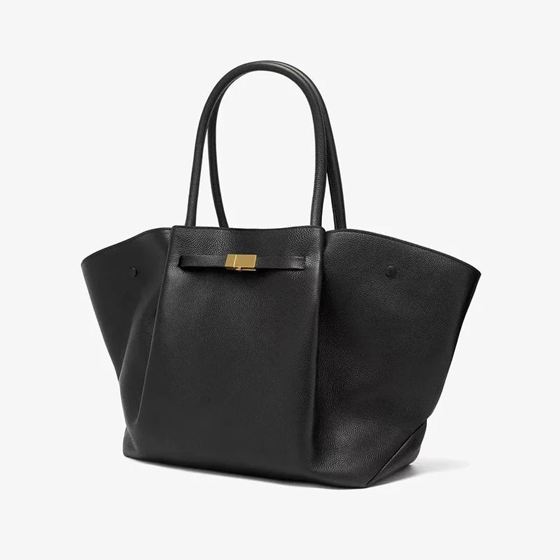 Leather / suede bag with classic design