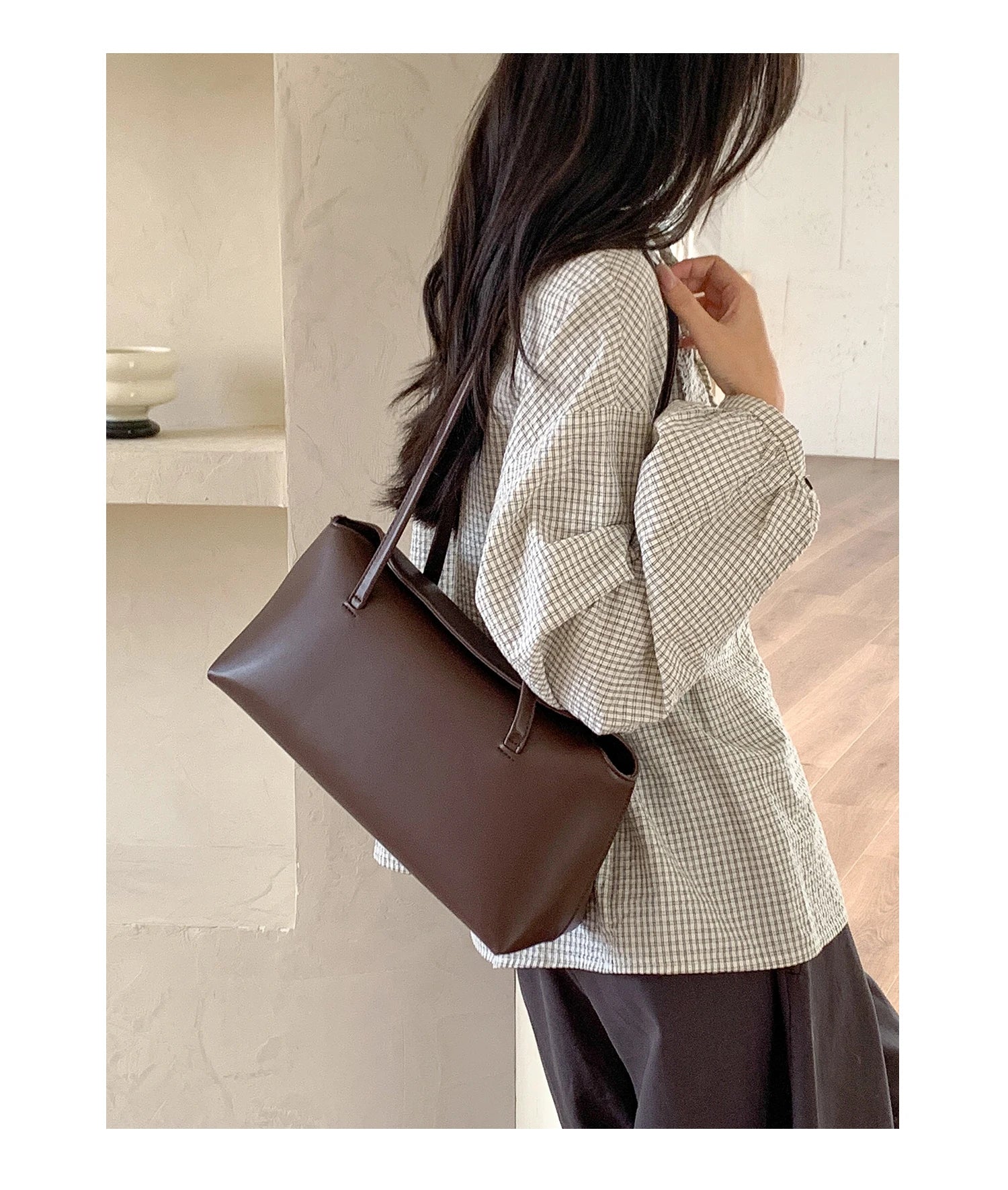 Faux leather bag with rectangular design