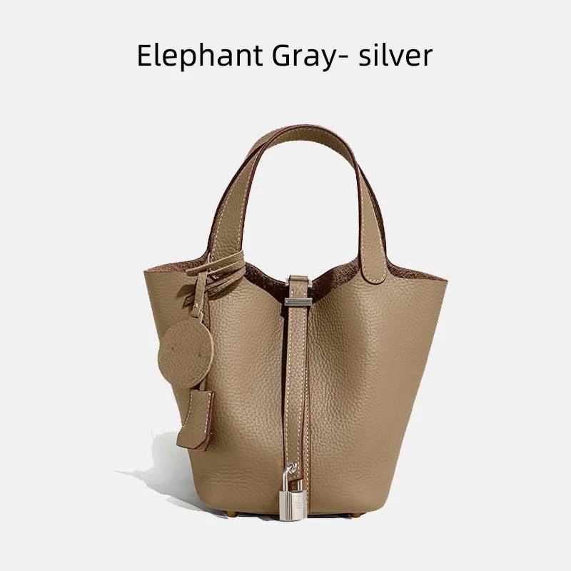 Leather bag with classic design