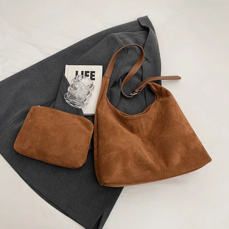 Suede bag with retro design