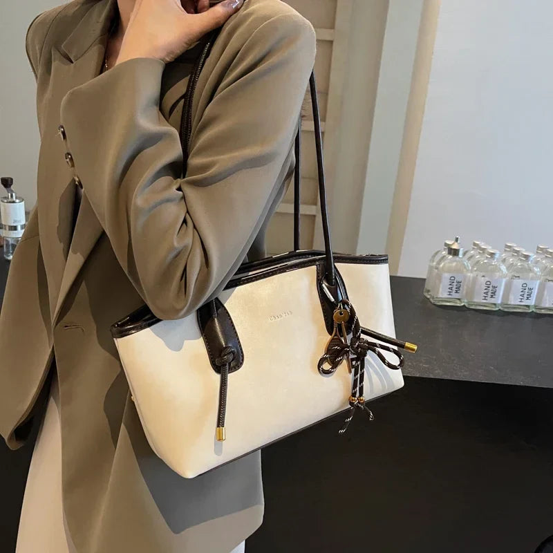 The Vintage City Tote