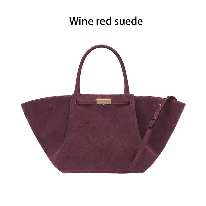 Leather / suede bag with classic design