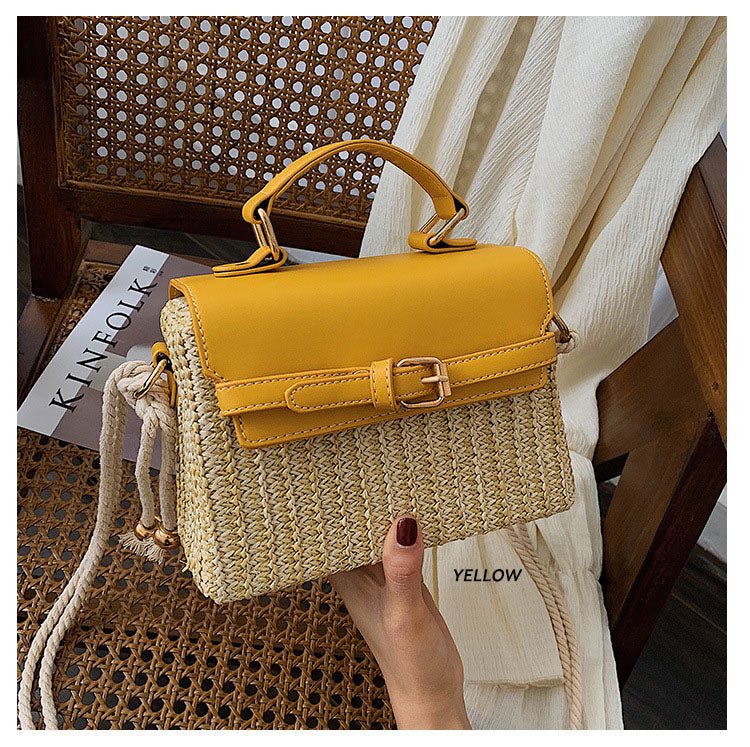 Chic and Timeless: Vintage Straw Beach Bags for Women