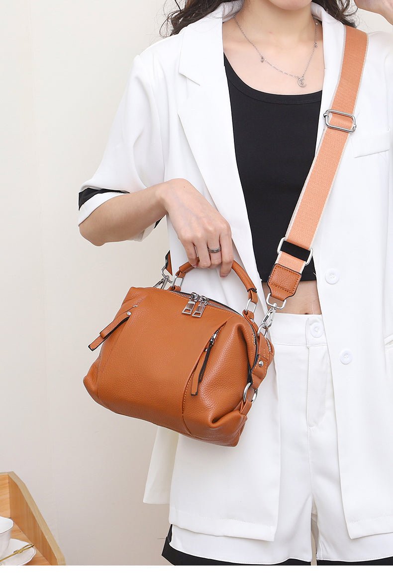 Opulent Elegance: Genuine Leather Women's Tote bag