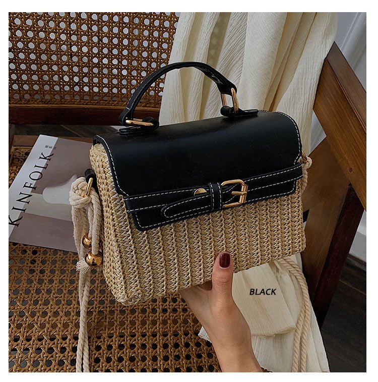 Chic and Timeless: Vintage Straw Beach Bags for Women